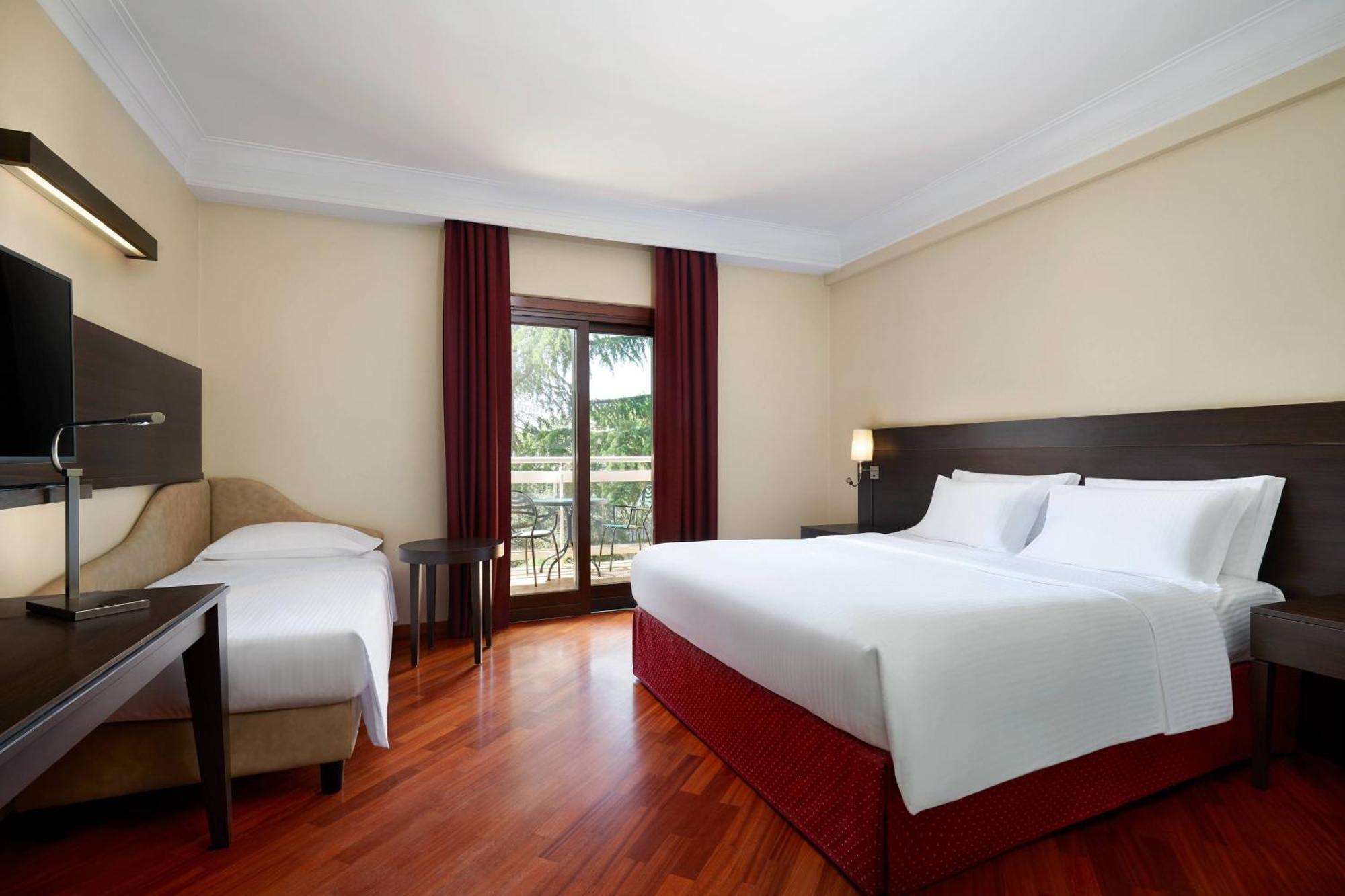 Courtyard By Marriott Rome Central Park Eksteriør billede